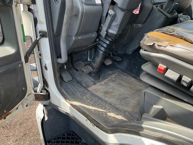 2007 iveco ml90e18 vrachtwagen - afbeelding 15 van  92