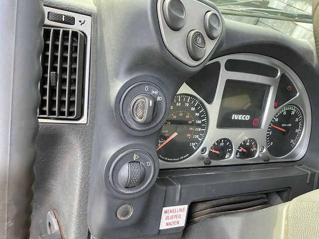 2007 iveco ml90e18 vrachtwagen - afbeelding 18 van  92