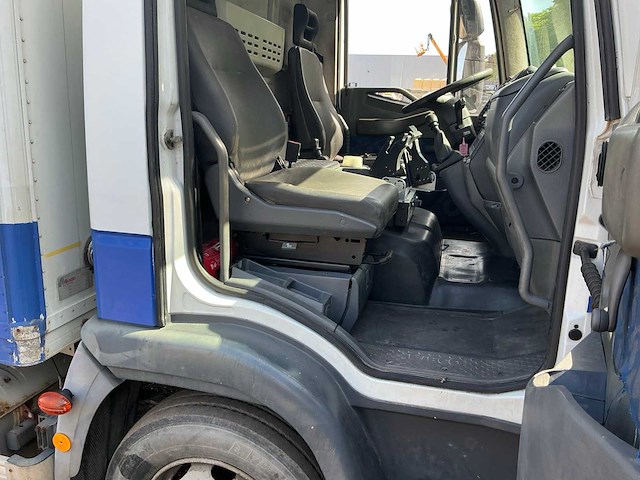2007 iveco ml90e18 vrachtwagen - afbeelding 47 van  92