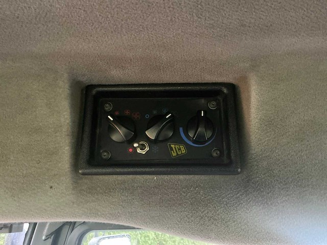 2007 jcb 3230 fastrac vierwielaangedreven landbouwtractor - afbeelding 36 van  47