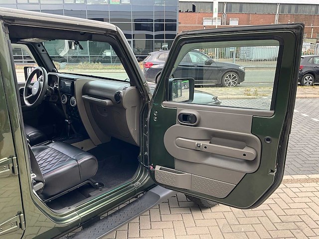 2007 jeep wrangler unlimited 3.8 v6 personenauto - afbeelding 5 van  32