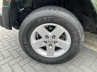 2007 jeep wrangler unlimited 3.8 v6 personenauto - afbeelding 19 van  32