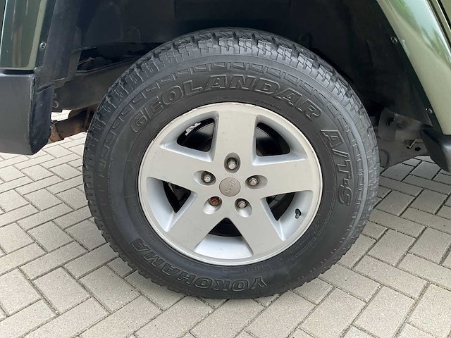 2007 jeep wrangler unlimited 3.8 v6 personenauto - afbeelding 21 van  32