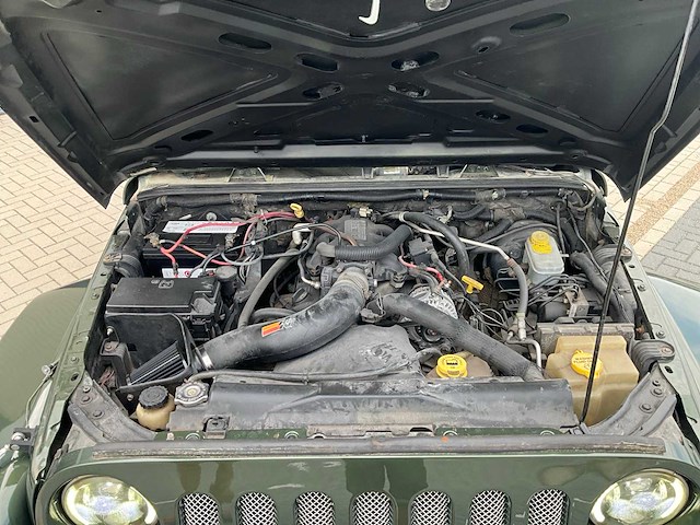2007 jeep wrangler unlimited 3.8 v6 personenauto - afbeelding 26 van  32