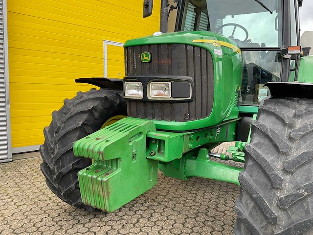 2007 john deere 6320 vierwielaangedreven landbouwtractor - afbeelding 8 van  24