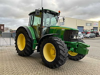 2007 john deere 6320 vierwielaangedreven landbouwtractor - afbeelding 22 van  24