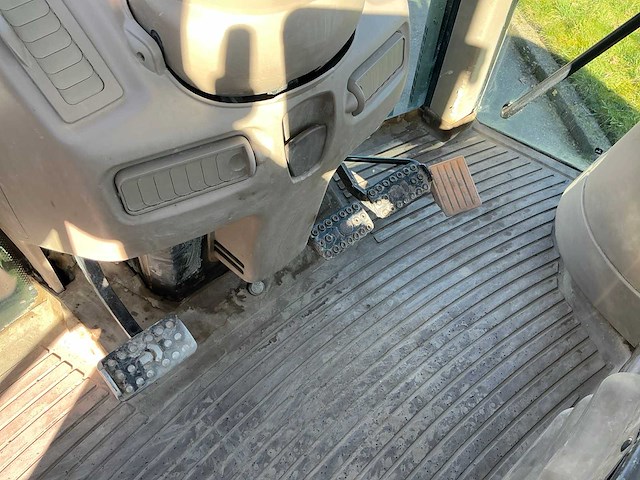 2007 john deere 6530 vierwielaangedreven landbouwtractor - afbeelding 11 van  18