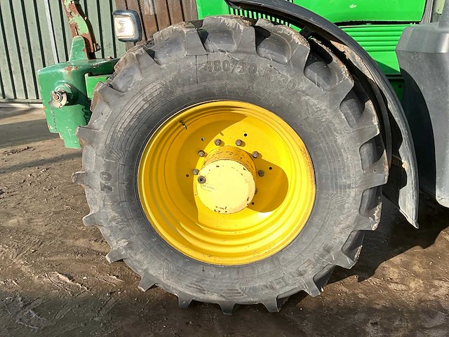 2007 john deere 6820 vierwielaangedreven landbouwtractor - afbeelding 13 van  28