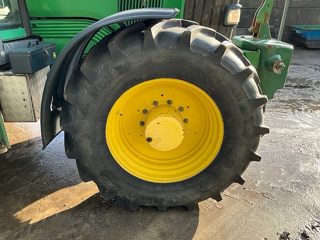 2007 john deere 6820 vierwielaangedreven landbouwtractor - afbeelding 16 van  28