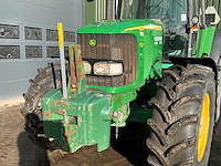 2007 john deere 6820 vierwielaangedreven landbouwtractor - afbeelding 26 van  28