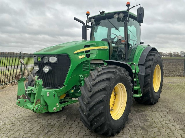 2007 john deere 7830 vierwielaangedreven landbouwtractor - afbeelding 1 van  29