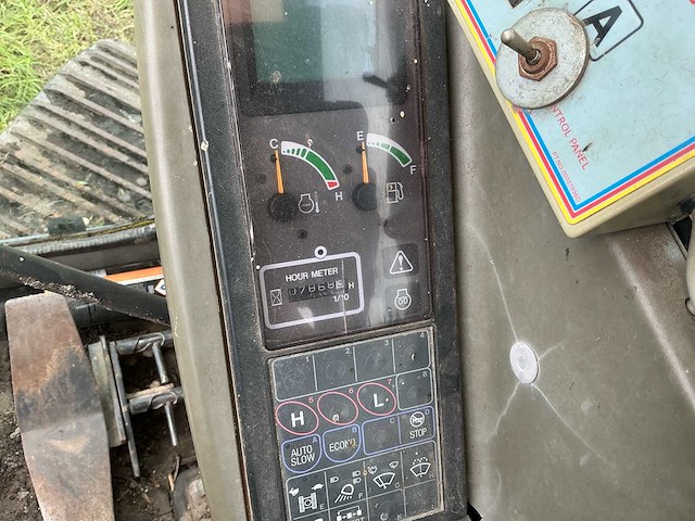 2007 kato hd308 rupsgraafmachine - afbeelding 6 van  21
