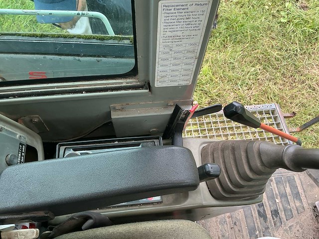 2007 kato hd308 rupsgraafmachine - afbeelding 7 van  21