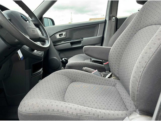 2007 kia carens 1.6-16v lx | airco | personenauto - afbeelding 4 van  16