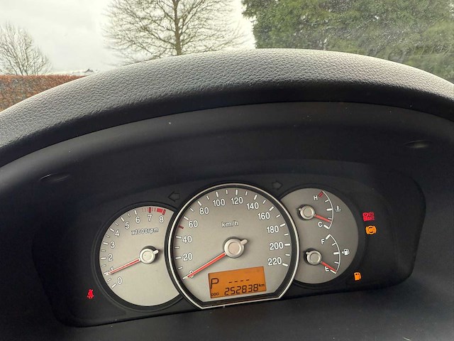 2007 kia carens automaat 2.0 cvvt x-ecutive personenauto - afbeelding 9 van  11
