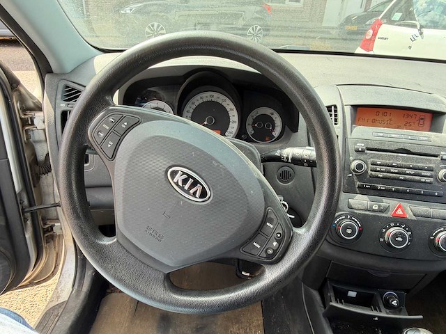 2007 kia cee'd sporty wagon 1.6 x-tra - afbeelding 8 van  56