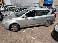 2007 kia cee'd sporty wagon 1.6 x-tra - afbeelding 12 van  56