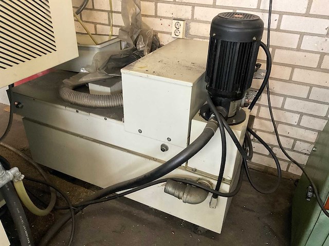 2007 king rich mini mill 560 type kr-mf560 cnc freesmachine - afbeelding 4 van  29