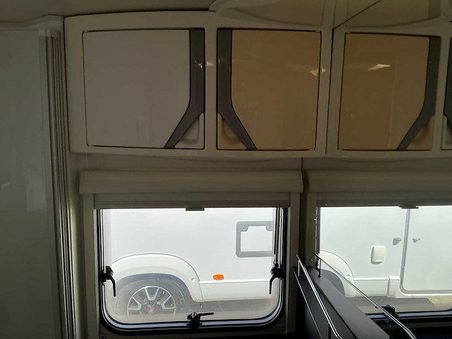 2007 knaus r05 renault camper - afbeelding 27 van  33