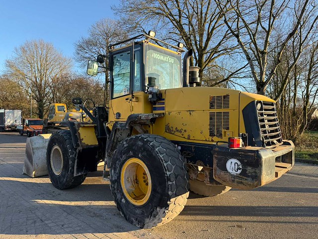2007 komatsu wa 200-5 shovel wiellader - afbeelding 12 van  18