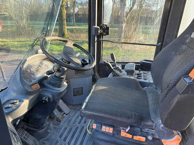 2007 komatsu wa 200-5 shovel wiellader - afbeelding 18 van  18