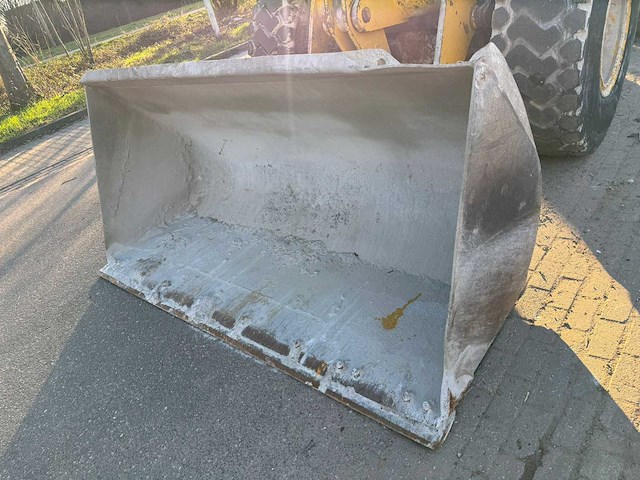 2007 komatsu wa 200-5 shovel wiellader - afbeelding 5 van  7