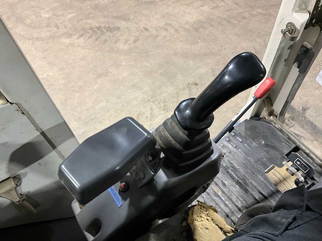 2007 kubota kx41-3v minigraafmachine - afbeelding 14 van  32