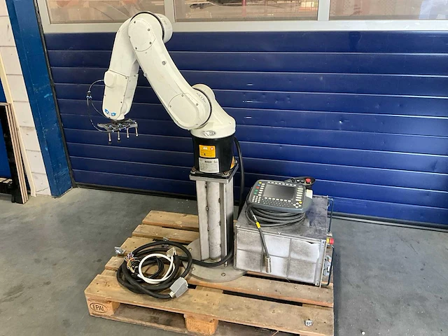 2007 kuka kr5 sixx r850 wp industriële robotarm - afbeelding 1 van  8