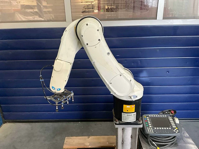2007 kuka kr5 sixx r850 wp industriële robotarm - afbeelding 2 van  8