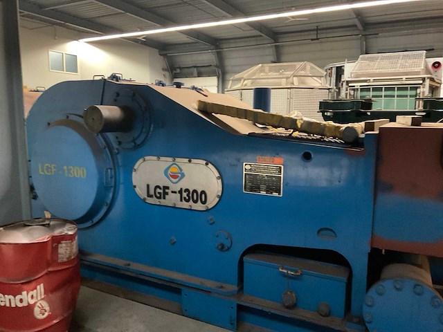 2007 lgf -130. modderpomp - afbeelding 1 van  6