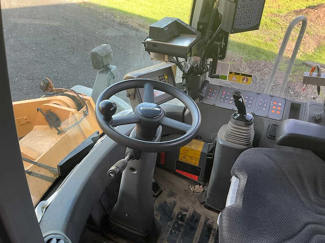 2007 liebherr l 556 shovel - wiellader - afbeelding 21 van  56