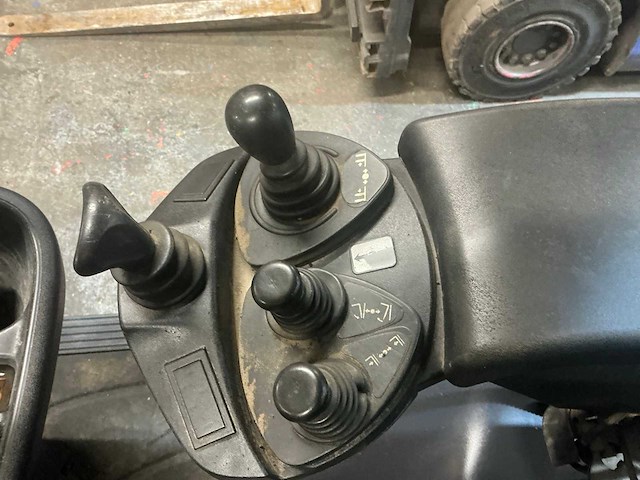 2007 linde h16 vorkheftruck - afbeelding 6 van  18