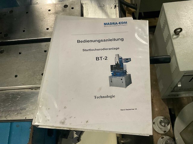 2007 madra bt-2edm startgat erodeermachine - afbeelding 6 van  18