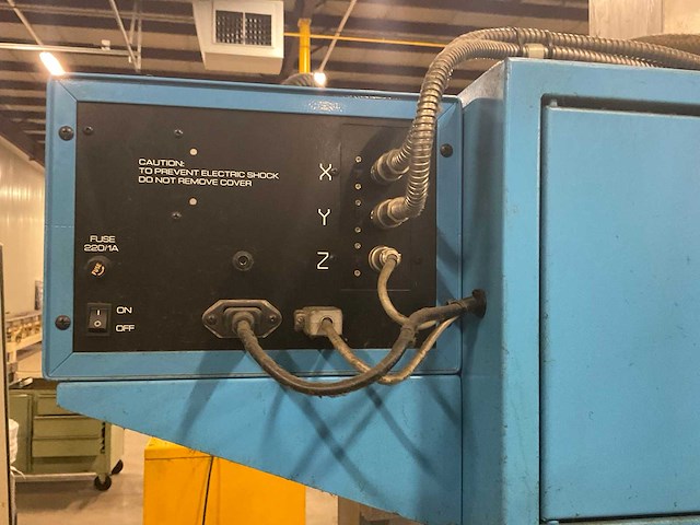 2007 madra bt-2edm startgat erodeermachine - afbeelding 13 van  18