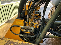 2007 massey ferguson 6480 vierwielaangedreven landbouwtractor - afbeelding 3 van  36