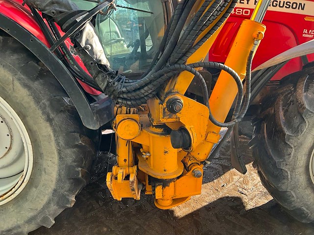 2007 massey ferguson 6480 vierwielaangedreven landbouwtractor - afbeelding 4 van  36