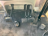 2007 massey ferguson 6480 vierwielaangedreven landbouwtractor - afbeelding 11 van  36