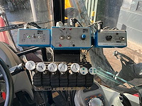 2007 massey ferguson 6480 vierwielaangedreven landbouwtractor - afbeelding 13 van  36