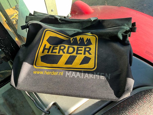 2007 massey ferguson 6480 vierwielaangedreven landbouwtractor - afbeelding 20 van  36