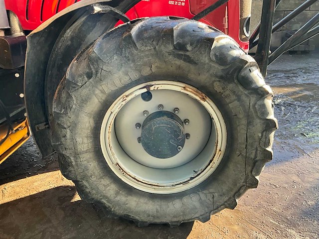 2007 massey ferguson 6480 vierwielaangedreven landbouwtractor - afbeelding 24 van  36