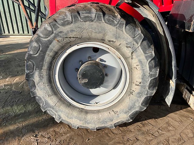 2007 massey ferguson 6480 vierwielaangedreven landbouwtractor - afbeelding 27 van  36