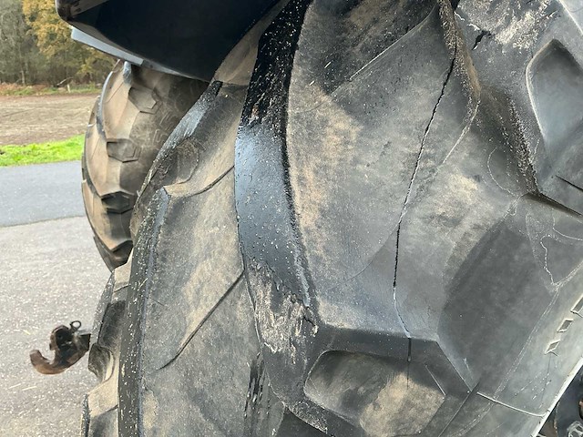 2007 massey ferguson dyna vt 7495 vierwielaangedreven landbouwtractor - afbeelding 24 van  50