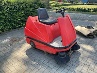 2007 meclean. 1100 tte zelfrijdende veegmachine - afbeelding 3 van  10