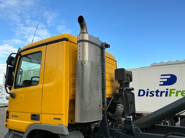 2007 mercedes actros 3344 vrachtwagen - afbeelding 17 van  43