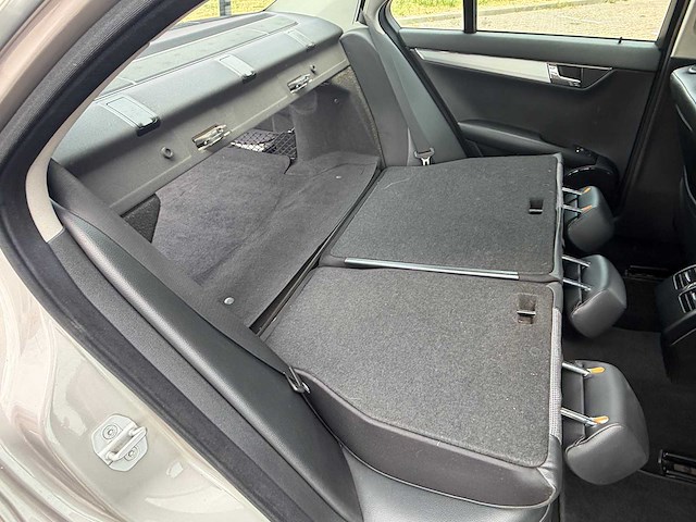 2007 mercedes-benz c-klasse 200 k personenauto - afbeelding 109 van  126