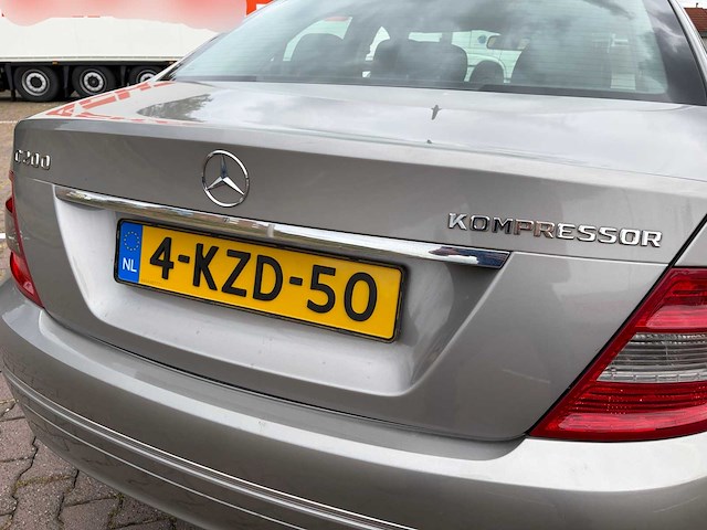 2007 mercedes-benz c-klasse 200 k personenauto - afbeelding 20 van  126