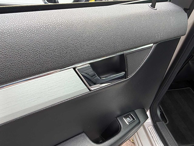 2007 mercedes-benz c-klasse 200 k personenauto - afbeelding 79 van  126