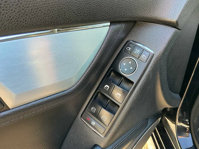 2007 mercedes-benz c300 personenauto - afbeelding 13 van  37