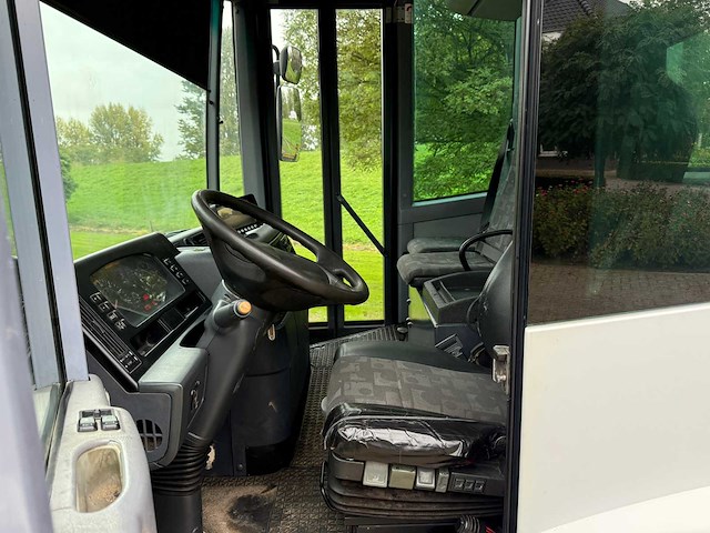 2007 mercedes-benz econic kraanwagen hiab 220 - 6x2 - afbeelding 22 van  53