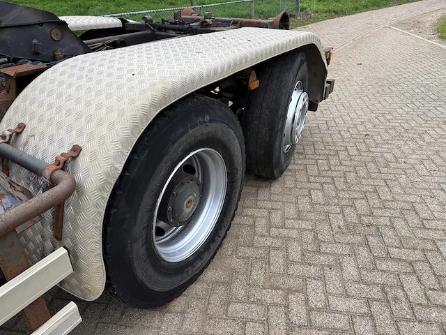 2007 mercedes-benz econic kraanwagen hiab 220 - 6x2 - afbeelding 29 van  53